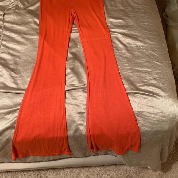 Flared bottoms - Picture 2 of 2